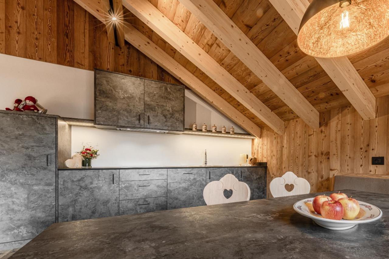 Farm Chalet Jusciara Badia  Exteriör bild