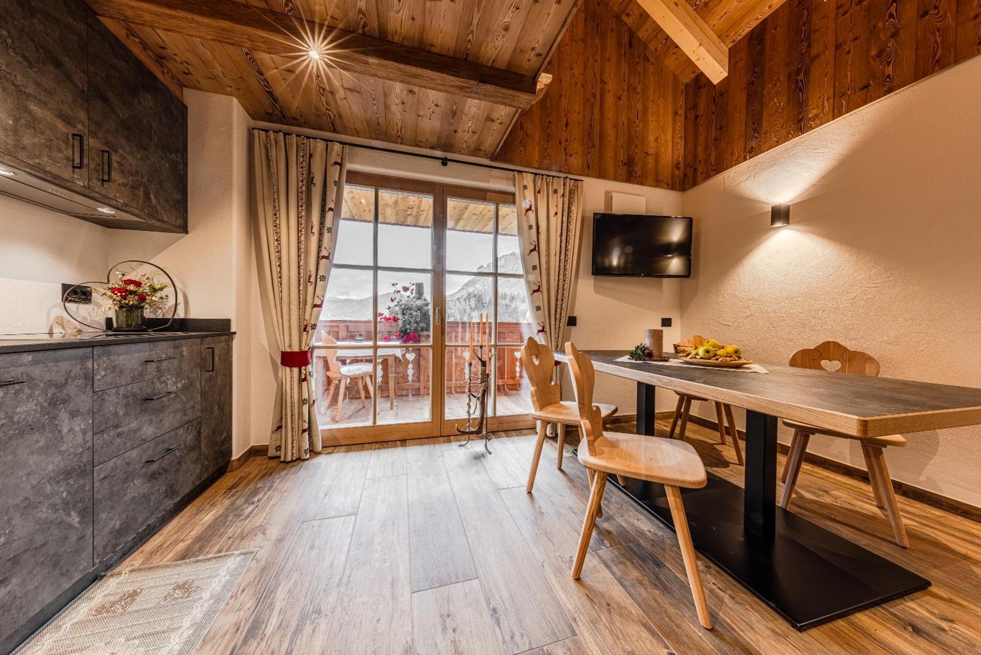 Farm Chalet Jusciara Badia  Exteriör bild